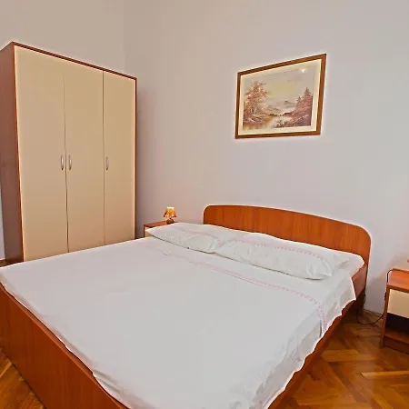 Alida 62 Appartement Pula